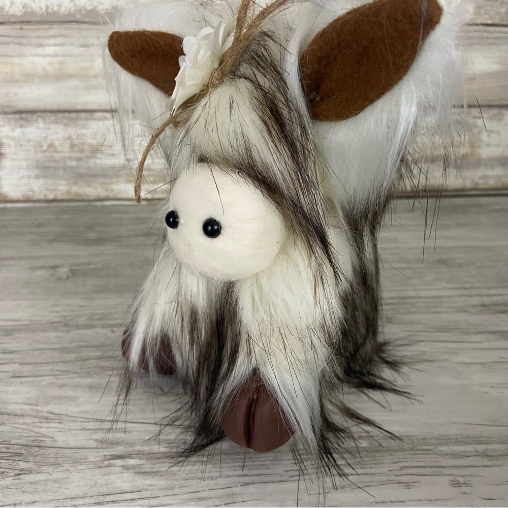 Highland Cow Gnome Handmade Coo Tiered Tray Decor Farmhouse White Brown - Picture 8 of 11